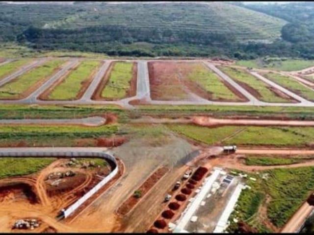 Terreno com 250m², à venda, no bairro São Bento em Paulínia