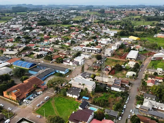 Terreno com 700m², à venda, no bairro Centro em Bom Retiro do Sul