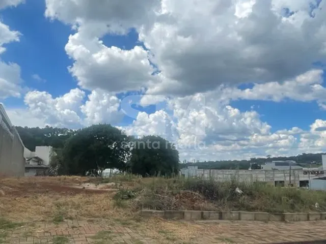 Terreno com 528m², à venda, no bairro Santos Dumont em Chapecó
