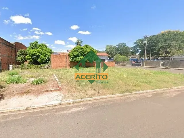 Terreno com 600m², à venda, no bairro Iporã em Araçatuba