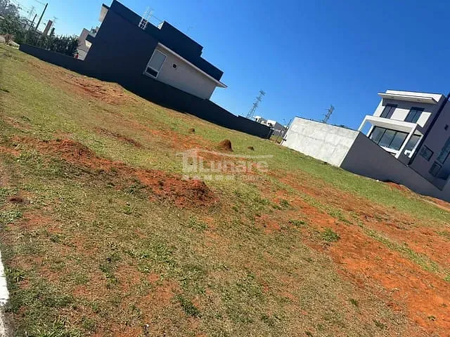 Terreno com 334m², à venda, no bairro Jardim São Pedro em Mogi das Cruzes