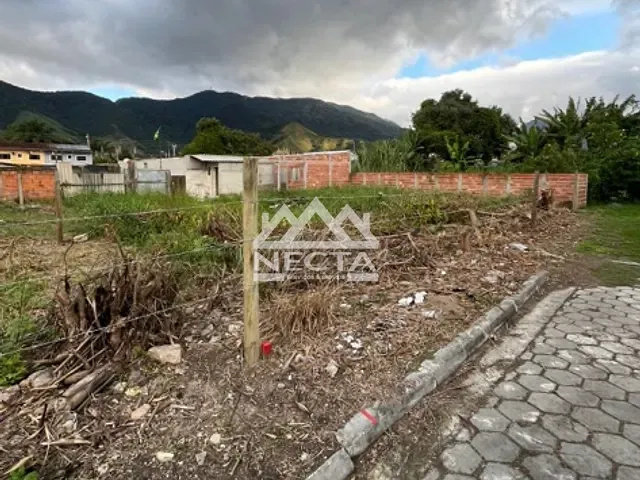 Terreno com 420m², à venda, no bairro Canto do Mar em São Sebastião