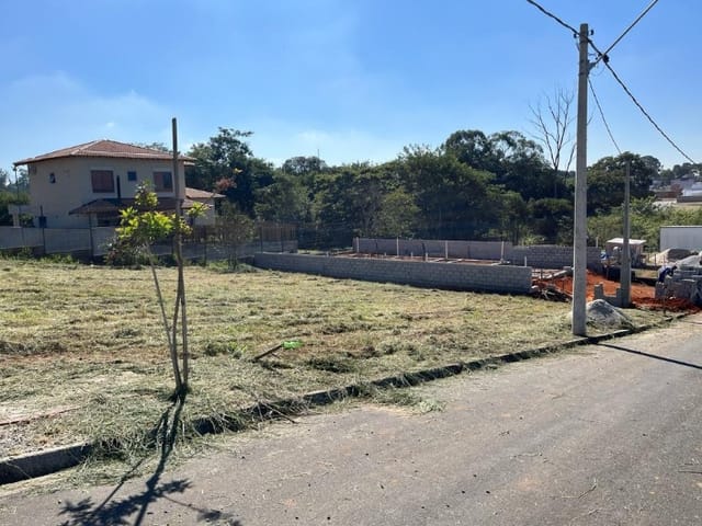 Terreno com 250m², à venda, no bairro Parque das Nações em Pindamonhangaba