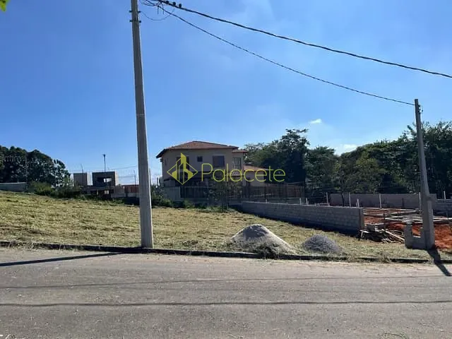 Terreno com 250m², à venda, no bairro Parque das Nações em Pindamonhangaba