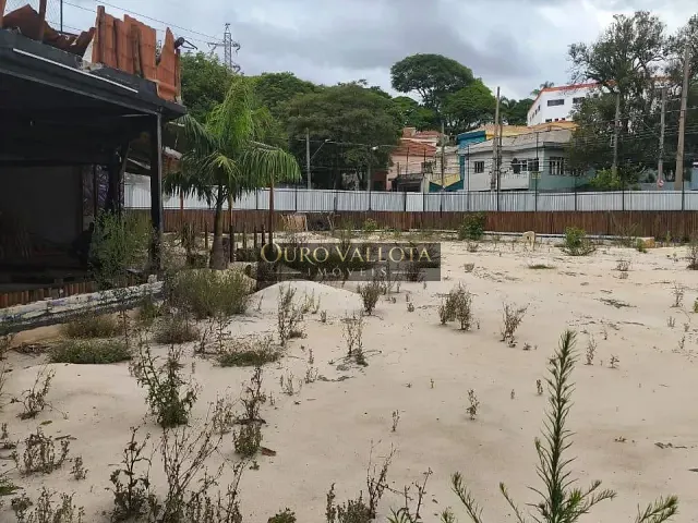 Terreno com 1700m², para alugar, no bairro Vila Bertioga em São Paulo