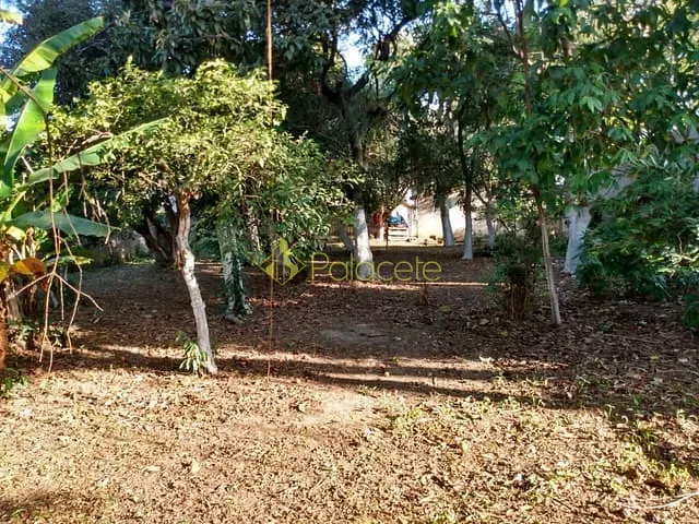 Terreno com 1270m², à venda, no bairro Alto do Tabaú em Pindamonhangaba