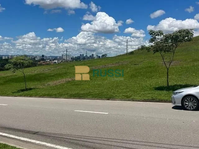 Terreno com 560m², para alugar, no bairro São José dos Campos em São José dos Campos