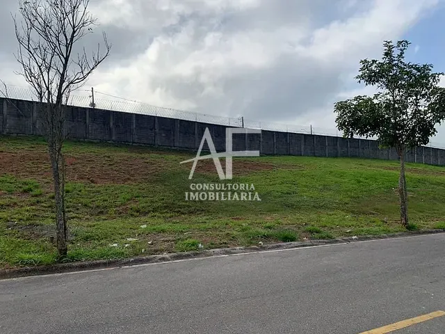Terreno com 275m², à venda, no bairro Chácara São Félix em Taubaté