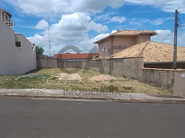 Terreno com 361m², à venda, no bairro Jardim Bela Vista em Jaguariúna