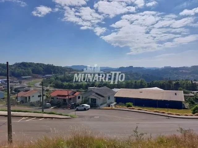 Terreno com 390m², à venda, no bairro Vila Jacob Biezus em Concórdia