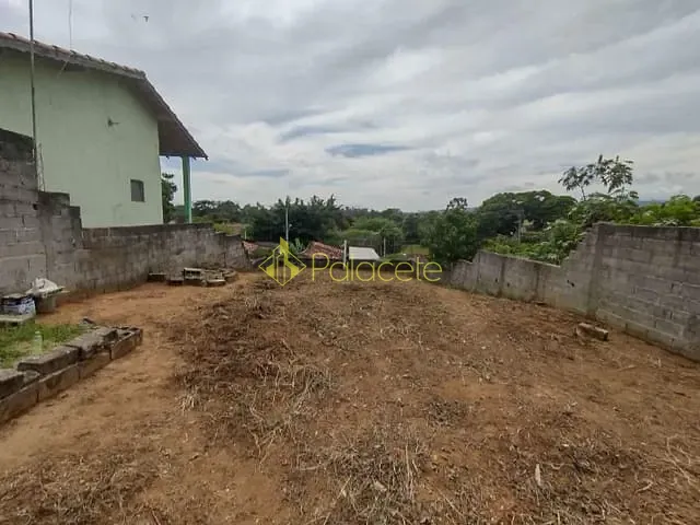 Terreno com 250m², à venda, no bairro Campinas em Pindamonhangaba