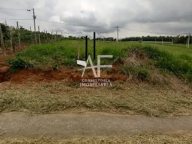 Terreno com 250m², à venda, no bairro Itapecerica em Taubaté
