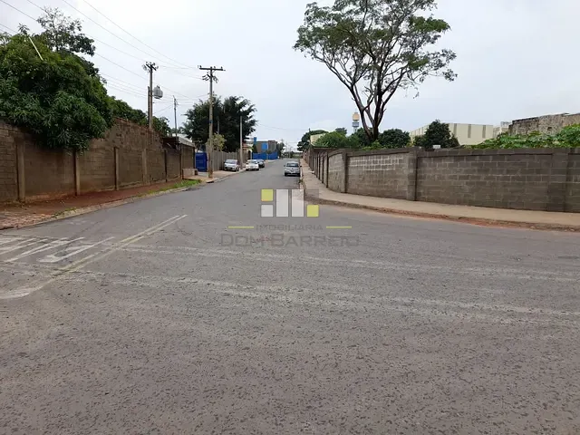 Terreno com 1800m², para alugar, no bairro Chácaras Reunidas Anhangüera (Nova Veneza) em Sumaré