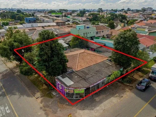 Terreno à venda, no bairro Capão Raso em Curitiba