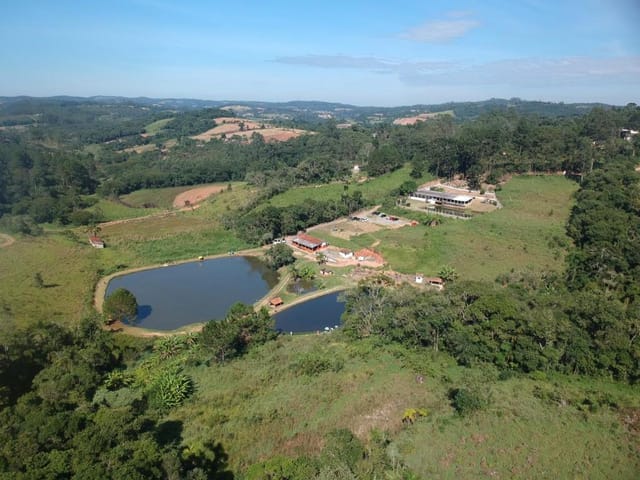 Terreno com 200000m², à venda, no bairro Jardim das Graças em Cotia