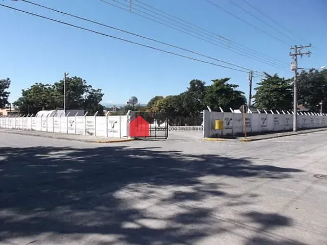 Terreno com 5700m², à venda, no bairro Cruz em Lorena