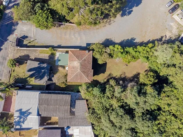 Terreno com 1280m², à venda, no bairro Campo Comprido em Curitiba