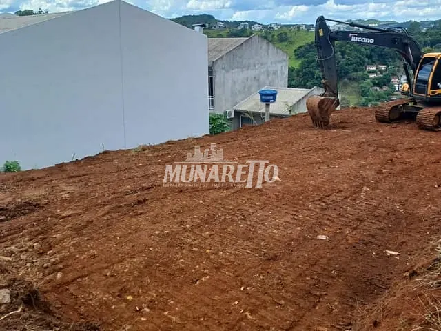 Terreno com 390m², à venda, no bairro Vista Alegre em Concórdia