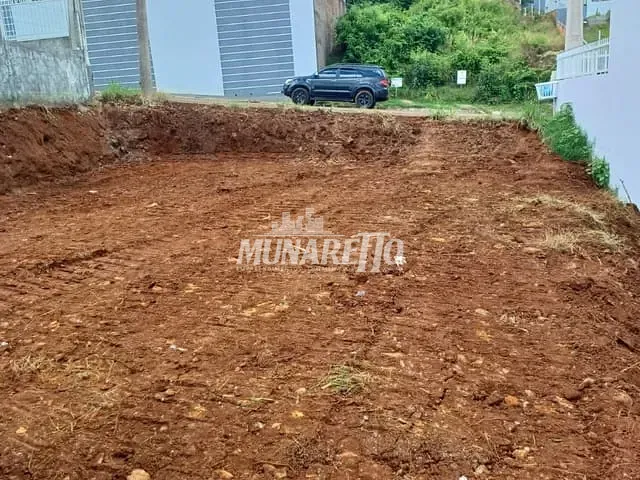 Terreno com 390m², à venda, no bairro Vista Alegre em Concórdia