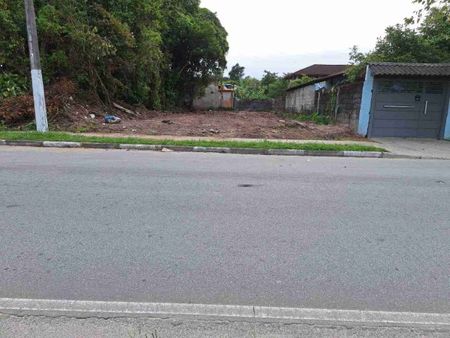 Terreno com 300m², à venda, no bairro Vista Linda em Bertioga