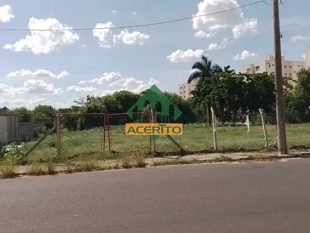 Terreno com 17000m², à venda, no bairro Chácaras Patrimônio Santana em Araçatuba