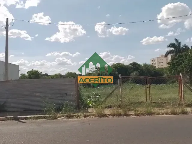 Terreno com 17000m², à venda, no bairro Chácaras Patrimônio Santana em Araçatuba