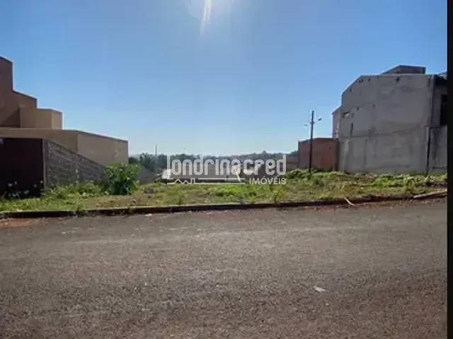 Terreno com 252m², à venda, no bairro Jardim Tupi em Cambé