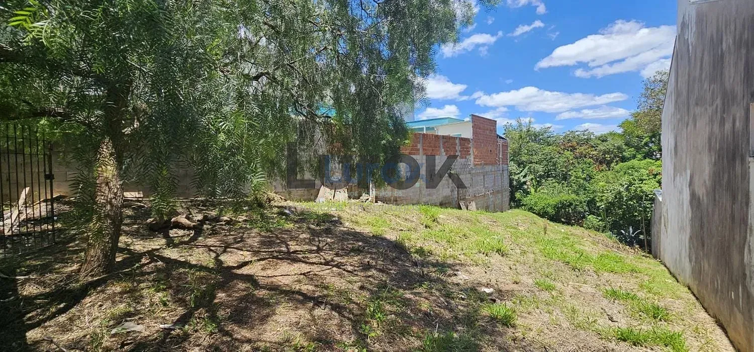 Terreno, 300 m² - Foto 1
