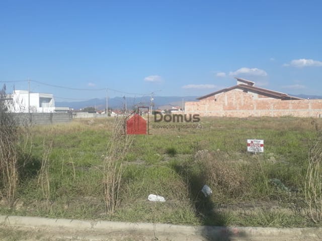 Terreno com 439m², à venda, no bairro Residencial e Comercial Portal dos Eucaliptos em Pindamonhangaba