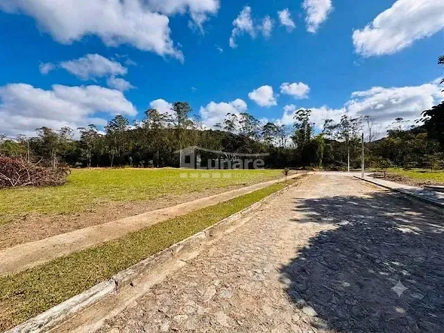 Terreno com 1000m², à venda, no bairro Jardim Costão em Santa Branca