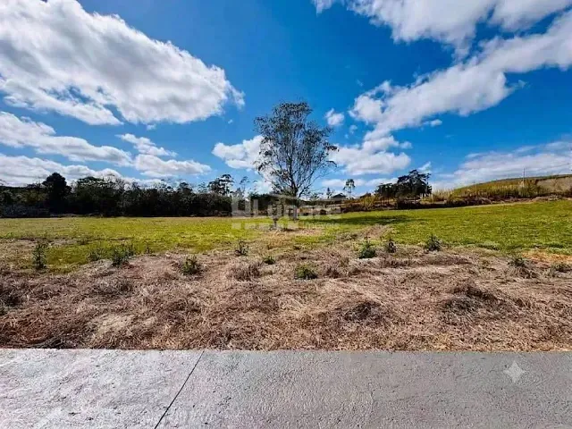 Terreno com 1000m², à venda, no bairro Jardim Costão em Santa Branca