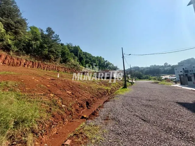 Terreno com 586m², à venda, no bairro Primavera em Concórdia