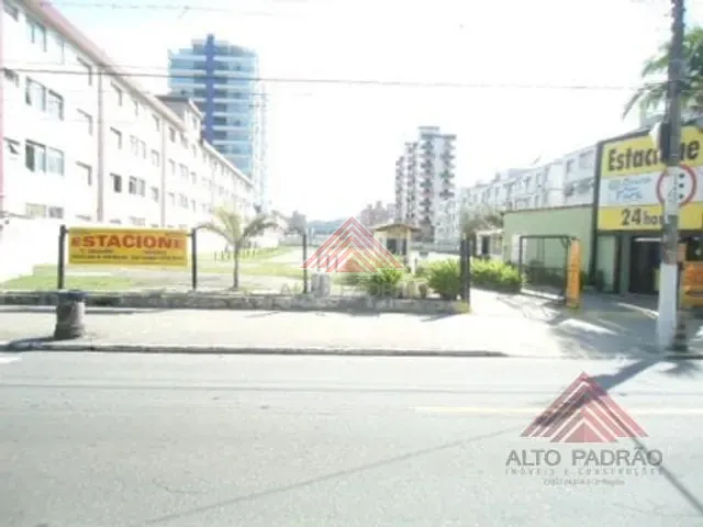 Terreno com 99000m², à venda, no bairro Canto do Forte em Praia Grande