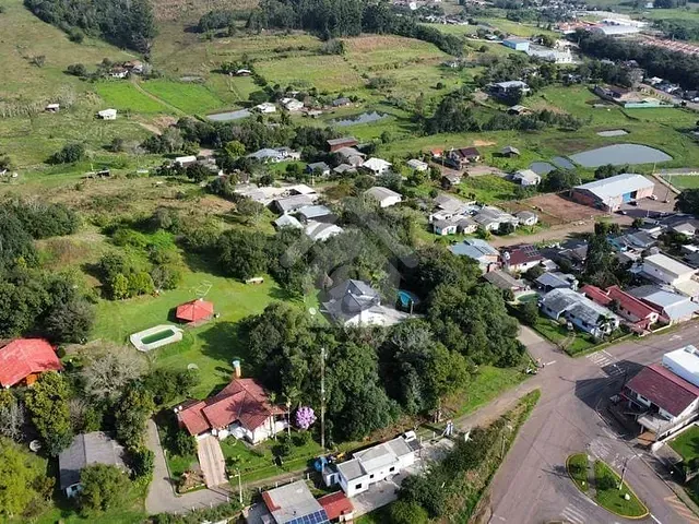 Terreno com 1600m², à venda, no bairro Centro em Paverama