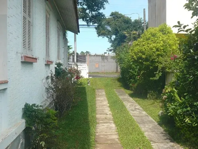 Terreno com 2096m², à venda, no bairro Orleans em Curitiba