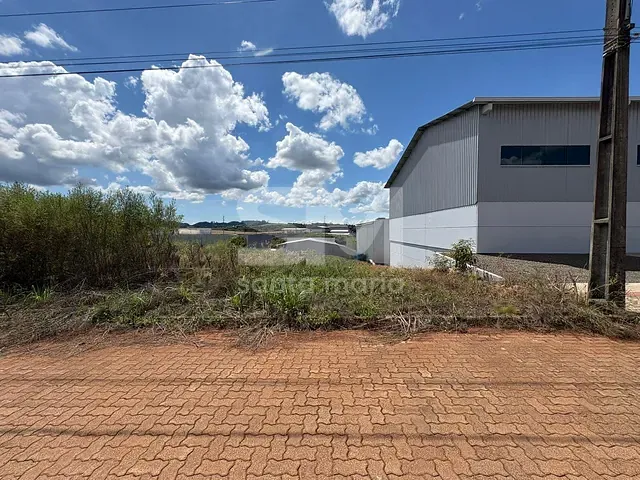 Terreno com 800m², à venda, no bairro Lajeado em Chapecó