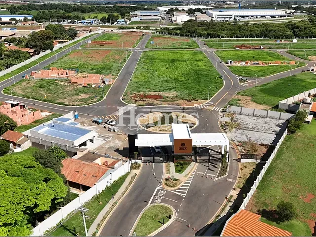 Terreno com 308m², à venda, no bairro Santa Terezinha em Paulínia