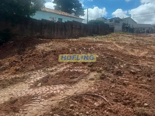 Terreno com 199m², à venda, no bairro Jardim Cherveson em Rio Claro