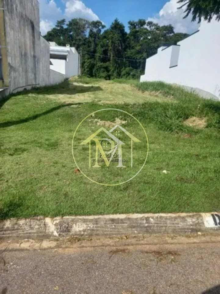 Terreno, 303 m² - Foto 1