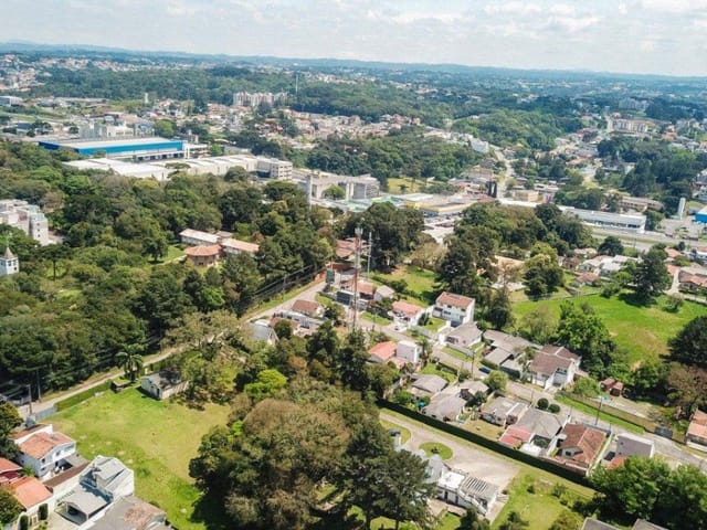 Terreno à venda, no bairro Mossungue em Curitiba