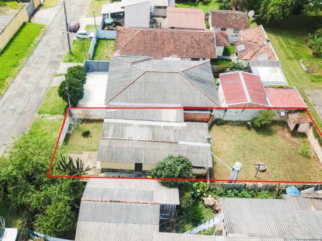 Terreno à venda, no bairro Mossungue em Curitiba