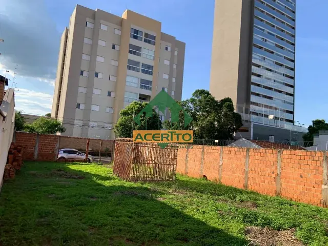 Terreno com 316m², à venda, no bairro Parque Baguaçu em Araçatuba