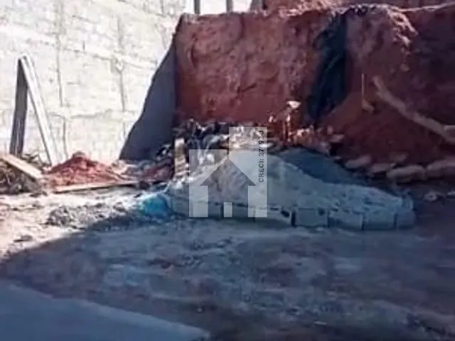Terreno com 460m², à venda, no bairro Jardim Santa Lúcia em Campo Limpo Paulista