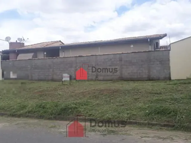 Terreno com 208m², à venda, no bairro Parque das Palmeiras em Pindamonhangaba