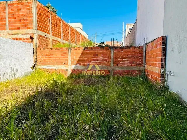 Terreno com 208m², à venda, no bairro Residencial Vila Martins em Salto