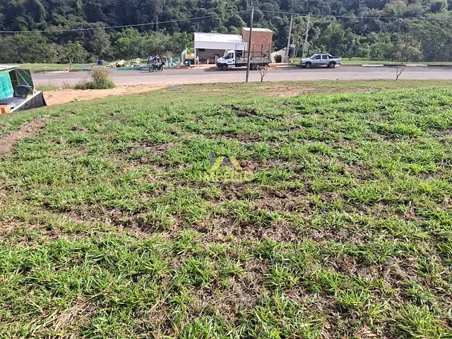 Terreno com 521m², à venda, no bairro Mirante dos Ypês em Salto
