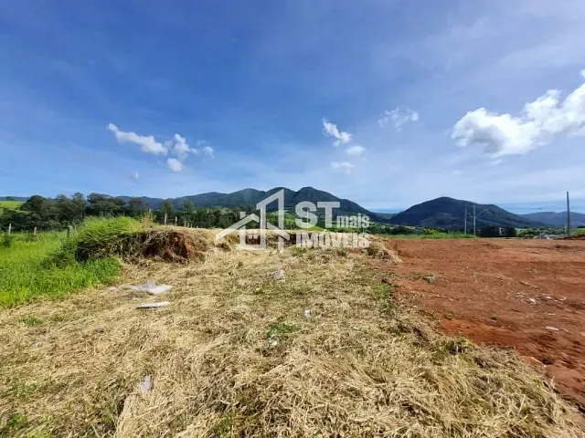 Terreno com 417m², à venda, no bairro Andradas em Andradas