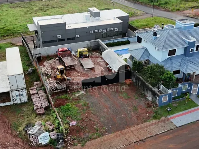 Terreno com 383m², à venda, no bairro Maria Goretti em Chapecó