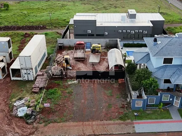 Terreno com 383m², à venda, no bairro Maria Goretti em Chapecó