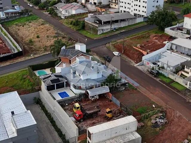 Terreno com 383m², à venda, no bairro Maria Goretti em Chapecó